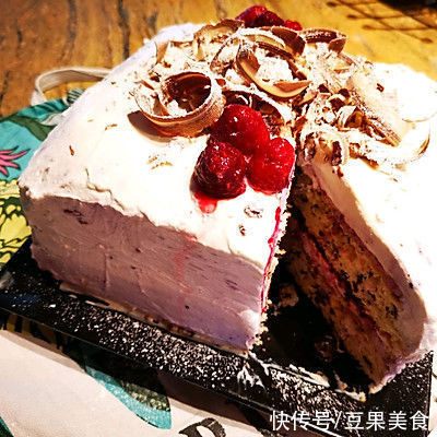 #安佳万圣烘焙奇妙夜# 巧克力覆盆子乳酪蛋糕,蛋糕预拌粉