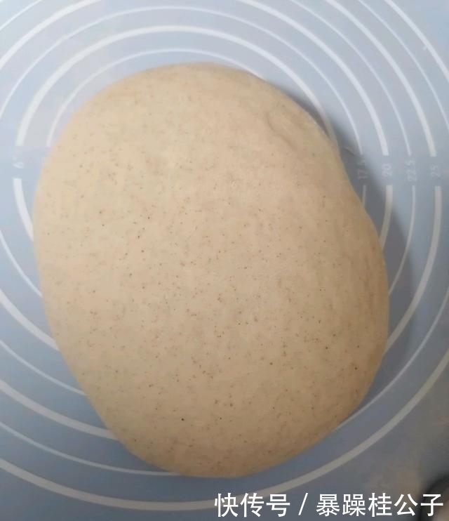 在家|豆沙包别再去外面买了,在家做简单好吃,我家1周吃2次