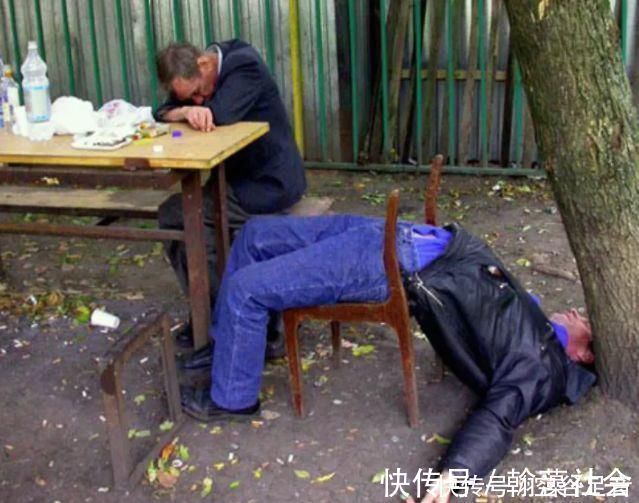 葛花茶|“酒后”一旦有这3表现,提示你不能喝酒,别再拿“生命”开玩笑