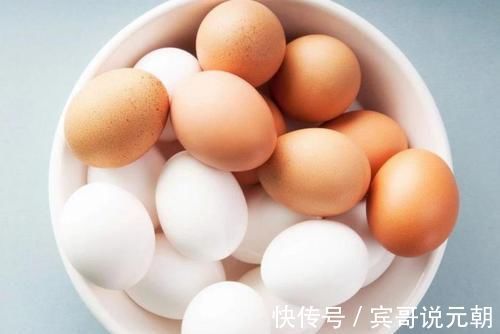 白皮|买鸡蛋,选红皮还是白皮的?专业养鸡人教你一招,保你挑到好鸡蛋