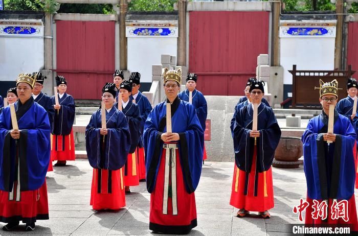 祭孔典礼@海峡两岸(福州)联合祭孔典礼举行