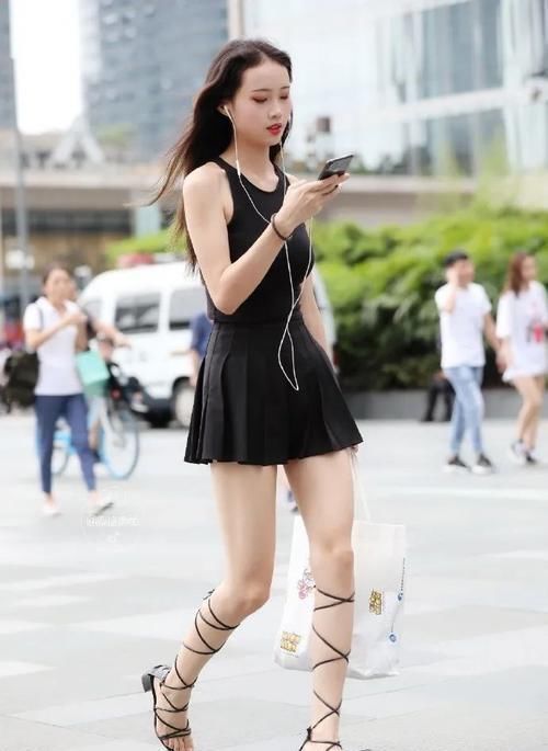 回头率|这鞋子是好看又出众,穿上后回头率明显提高了!