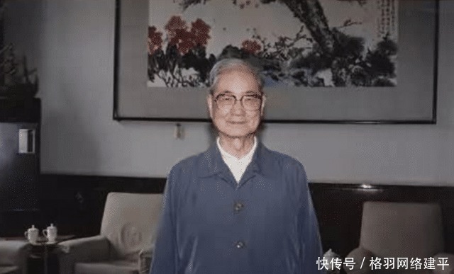 情怀|102岁“退休老常委”:有柳颜功底,书法质朴,透露出家国情怀