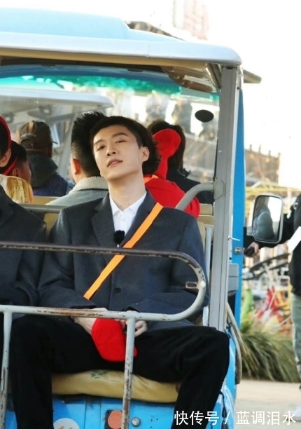 《青春環(huán)游記3》合照首曝光,嘉賓畫風(fēng)各不同,楊洋范丞丞狀態(tài)好