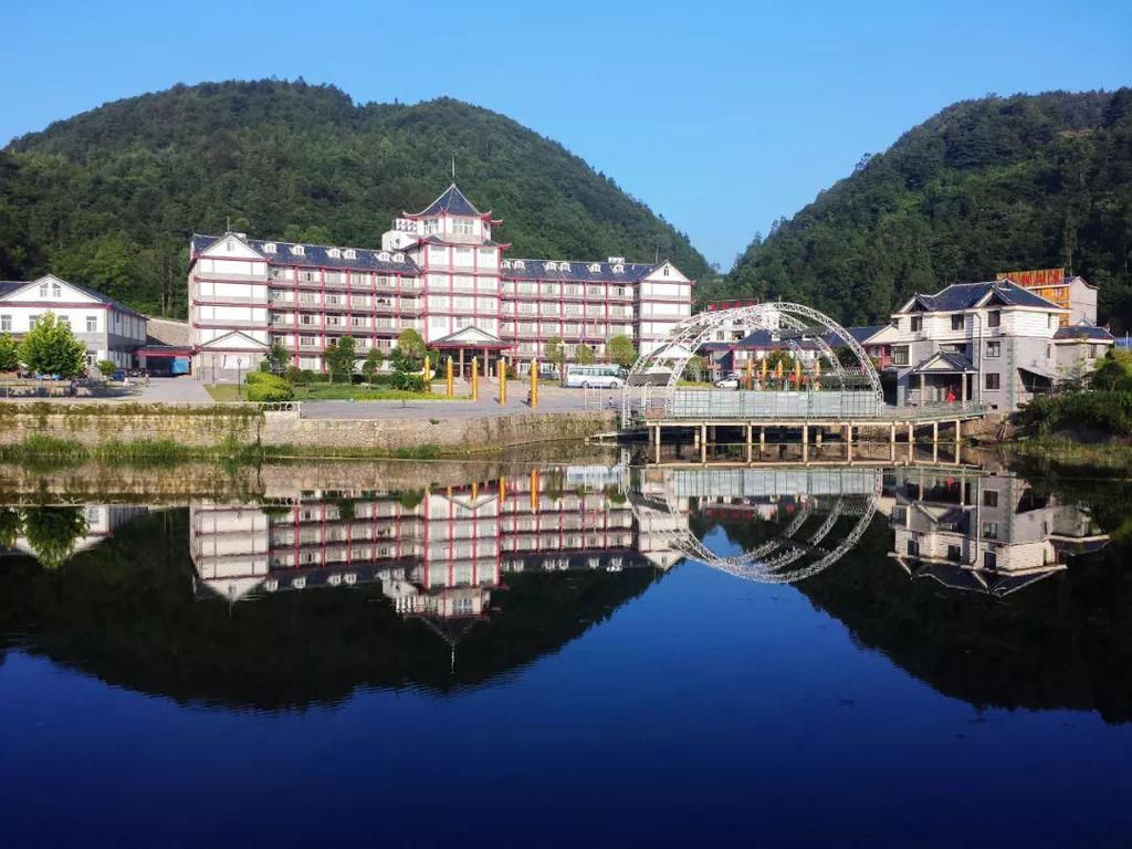 省会|咸宁·通山县大畈镇、恩施州·建始县花坪镇