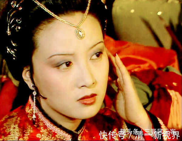 贾琏@红楼梦曹雪芹给她最好家世、容貌和才干,她却活成了卑贱的下人