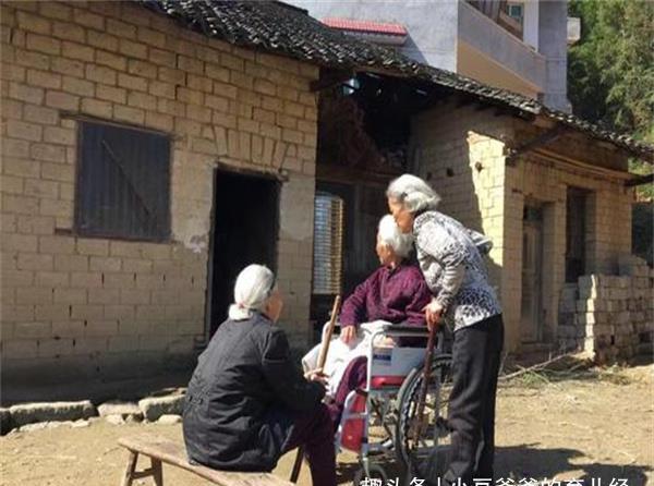 孩子|为啥孩子长大不愿意去姥姥家了？不怪孩子“白眼狼”，原因很真实