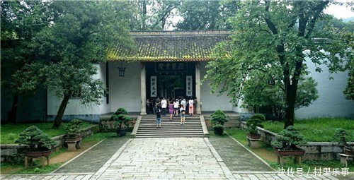 长沙|中国最有骨气的学校，敌军兵临城下，学子弃笔从戎，拼至最后一人