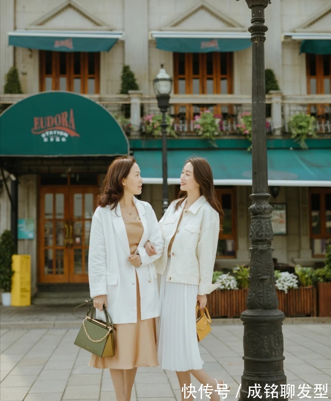 西装|这才是适合中年阿姨的穿搭,得体大方又不装嫩,优雅减龄又显气质