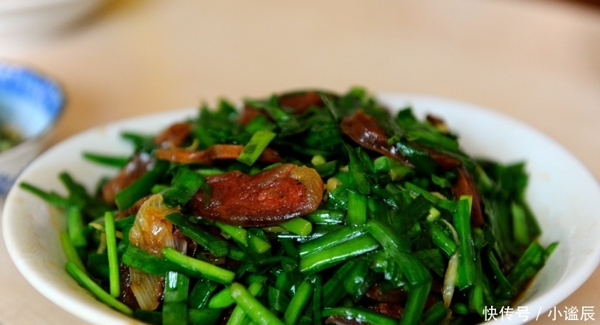 入冬就要吃此道菜,既省事又下饭,都不需要放盐,特好吃