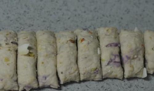 用它代替米饭，好吃不长肉，简单易上手，我家每年要吃掉几十斤