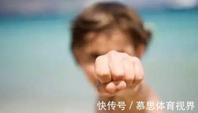 儿童心理学|李玫瑾:养儿子的家庭,牢记2不管3不惯,娃将来更有出息