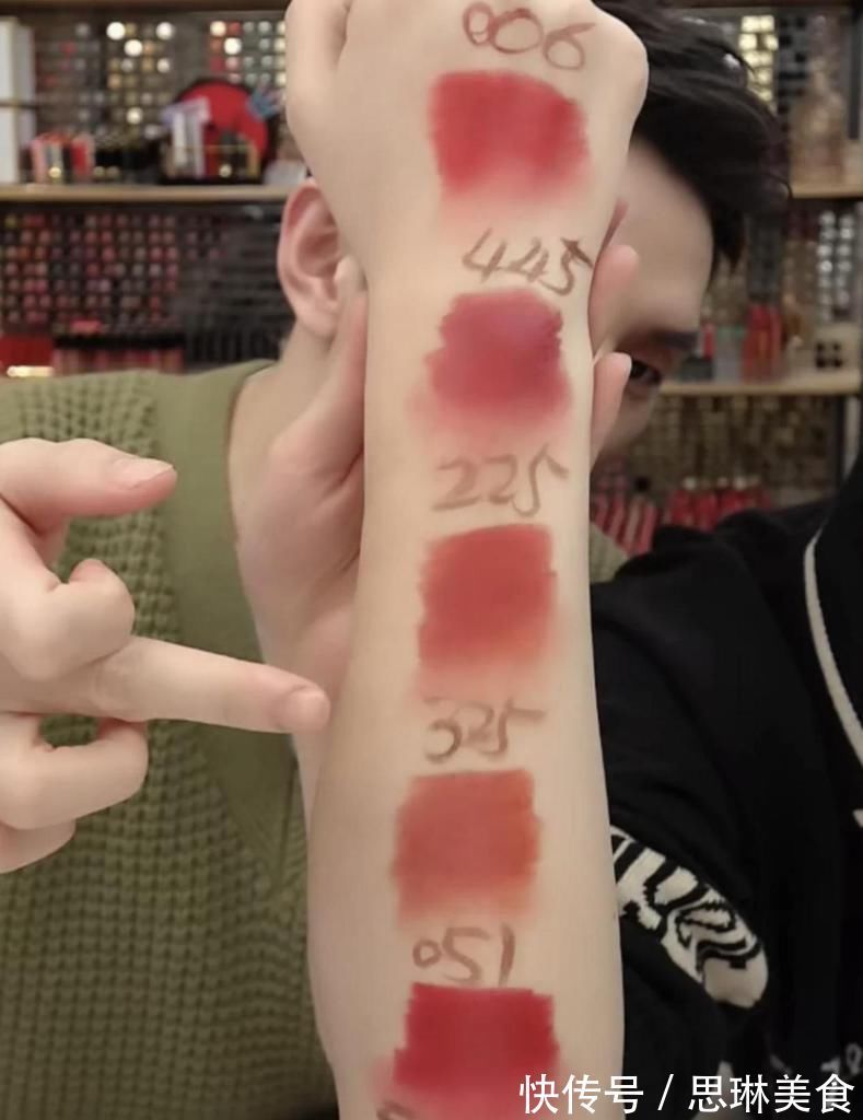 薄涂|露华浓要破产了?但它家的这些口红真的很绝美,李佳琦也分享过