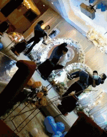 |搞笑段子王:瞬间挺尴尬的,到底要不要吃饭?