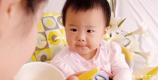 脾胃|劝告3种食物睡前最好少给娃吃,会让孩子脾虚积食,家长要了解