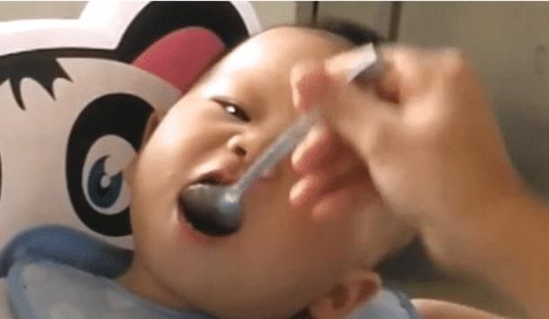 自动咀嚼机|“最懒宝宝”走红,内心OS:我是一个没得感情的“自动咀嚼机”