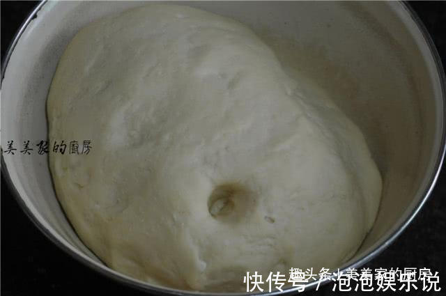 儿子最爱的早餐,不放一滴水,柔软又蓬松,空口就能吃5个!