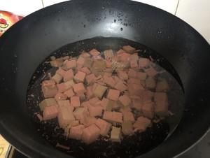  青蒜炒鸭血-有它能吃两大碗饭