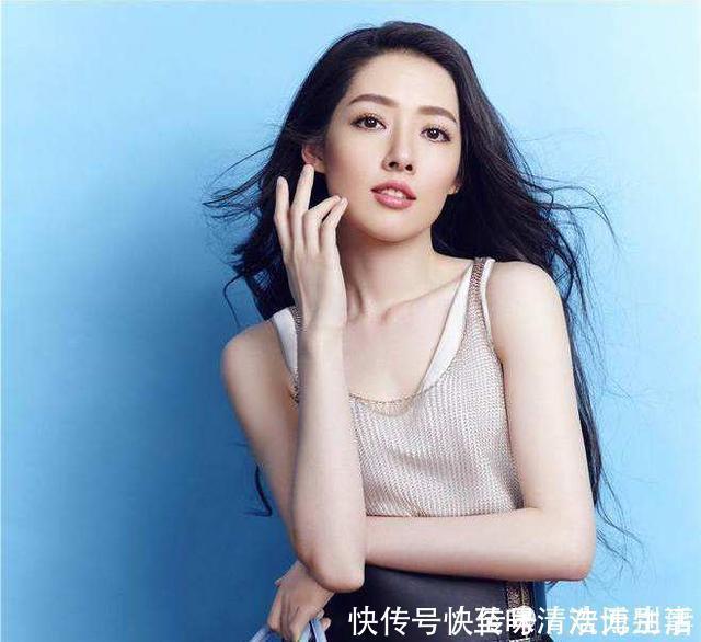 发质|头发刚浸湿就抹洗发水怪不得头屑还掉发!教你正确的洗发方式!