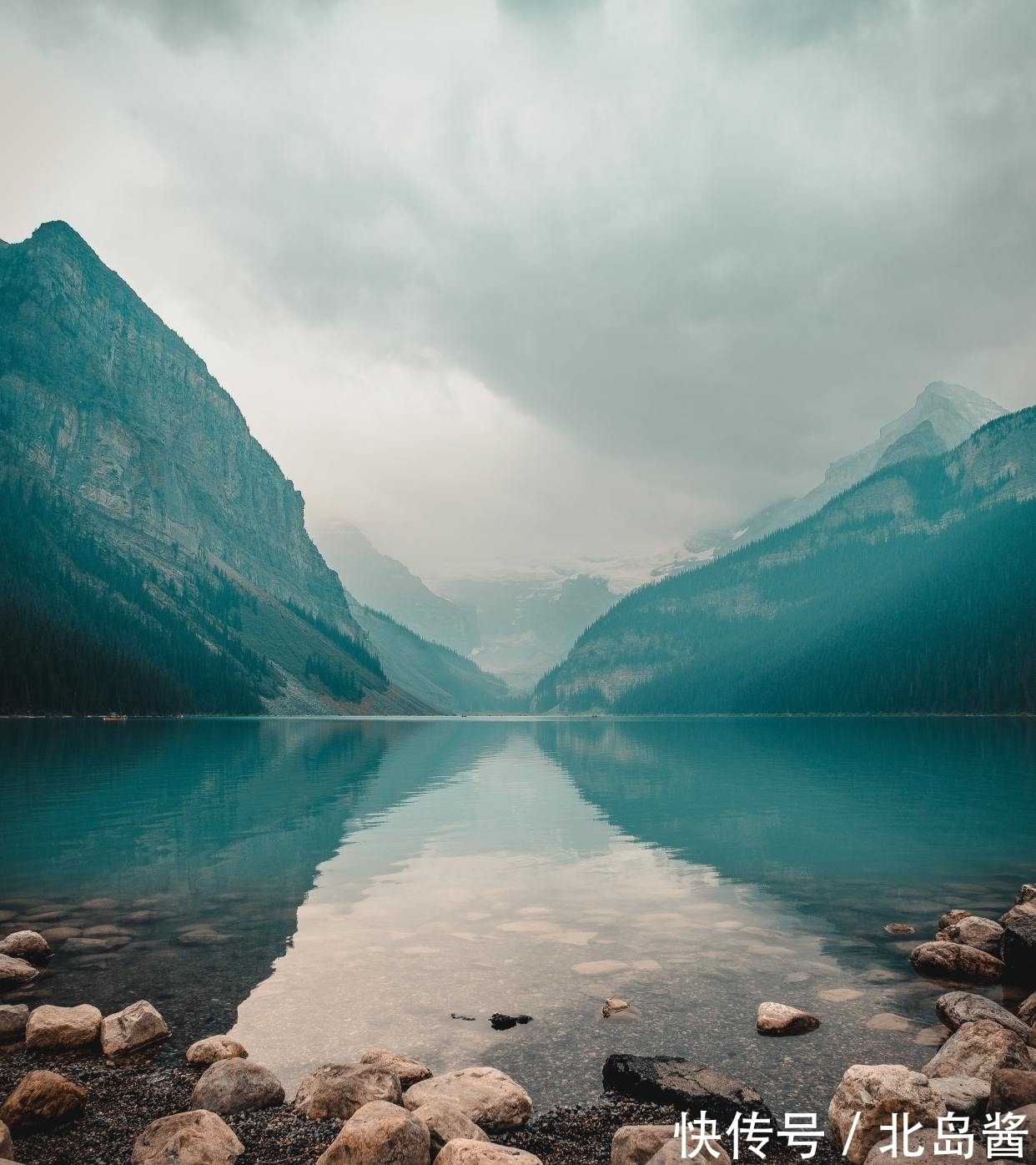 孟浩然@常建很经典的一首诗,短短4句记录自己的一天,读来回味无穷