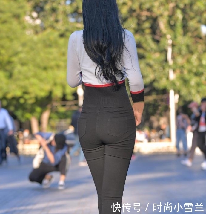 整体造型 爱笑的姑娘,衣品也这么好