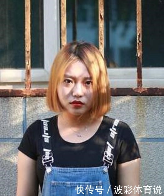 才说几个月脱口秀的李雪琴有望夺冠，可让别人笑的时候她心却在哭