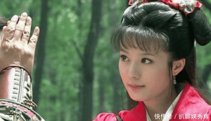 金庸笔下此反派一生不曾作恶,面对主角不用出手,主角直接认输