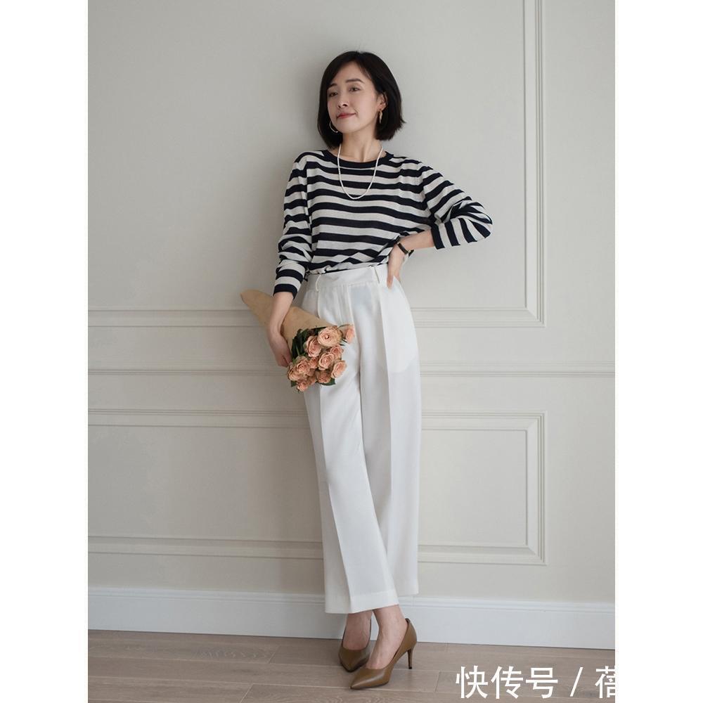 保暖 入秋后穿什么“时髦又保暖”?“针织衫”是首选,优雅又有品质感