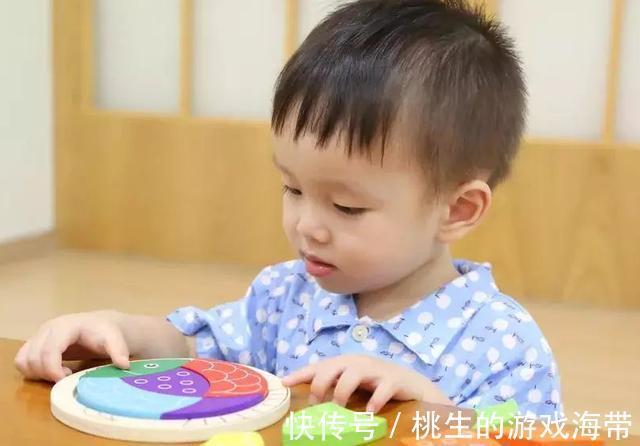 孩子|辅食吃米糊和吃自制米羹的孩子,不用十年,四个方面差距会拉大