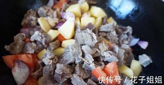 好吃美味牛腩西红柿，做法简单，汤汁红润，味道鲜美超好吃！