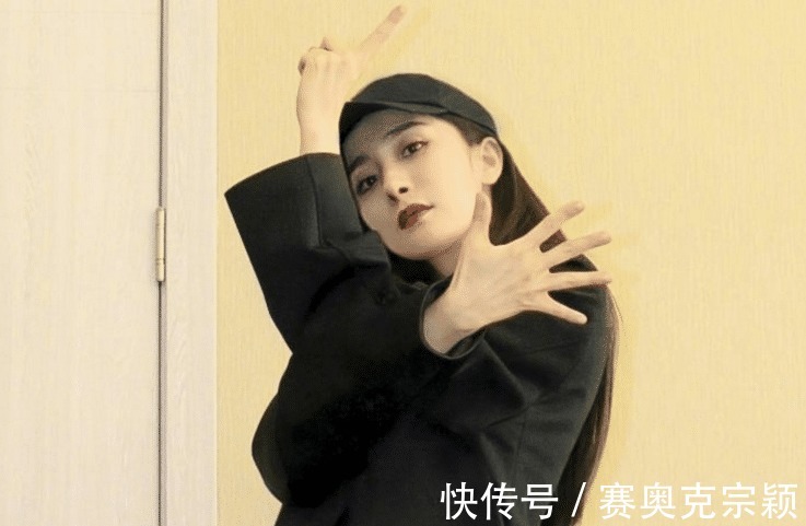 楊冪|錄制《密室大逃脫》后,楊冪入駐鵝廠新綜藝!節(jié)目形式太適合她了