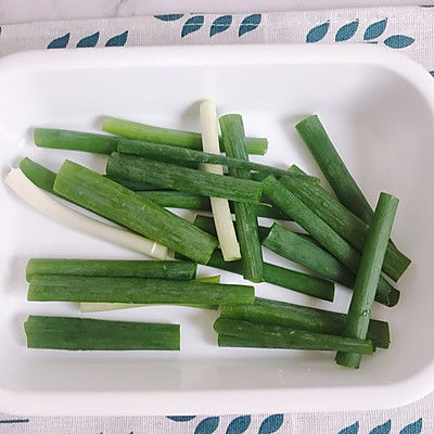 超级爽口下饭的#精致一人食#葱油鲍鱼片，上桌秒光