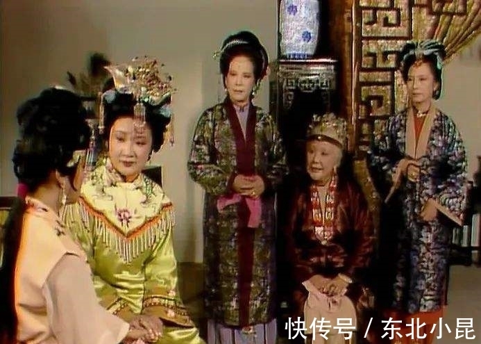 南安@南安太妃要见贾府千金,贾母为何把史湘云放在首位?原来大有深意