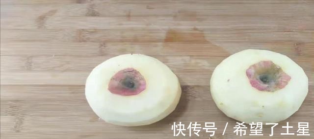 零食|苹果加饺子皮,教你秘制小零食,香甜酥脆,每次一大盘不够吃!