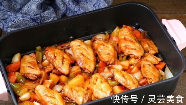 鸡翅蔬菜一锅焖?简单3步易上手,好吃到没得说