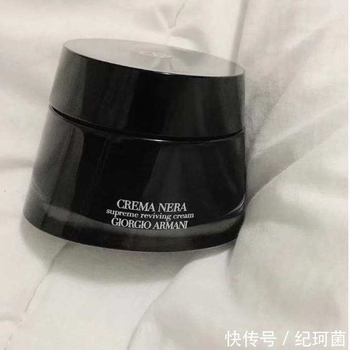 驻颜有术 让自己漂亮年轻十岁 十大抗皱抗衰老护肤品排行榜