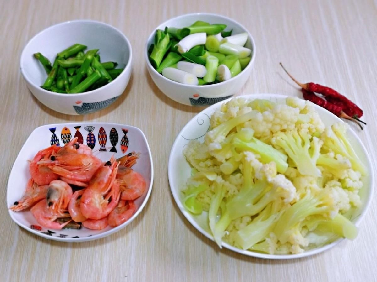 干锅花菜|家常干锅花菜,简单好操作,鲜美又下饭,给肉都不换