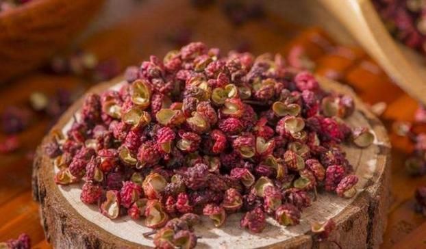 胡椒水|花椒很常见,可用花椒泡水喝,4大“好处”或许悄悄在降临!