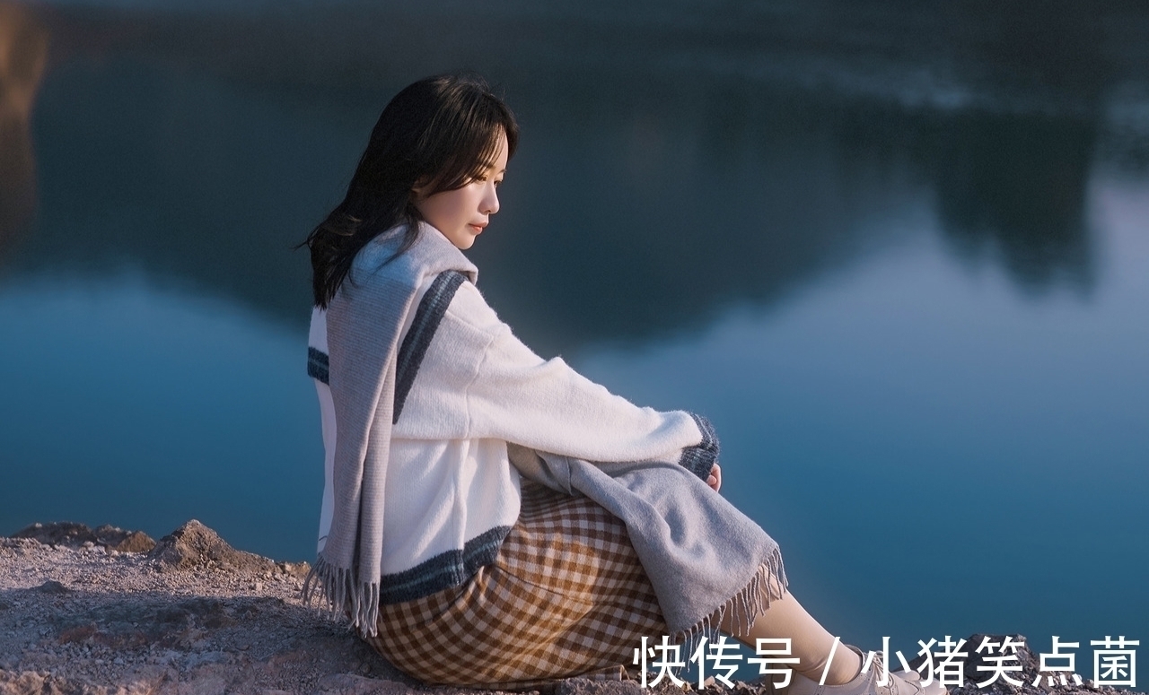 诗笺#诗·十首丨香窗一束黄花瘦,又恐琼楼寄远愁