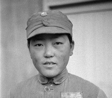 黄埔军校|她是中国最牛女兵,毕业黄埔官至少校,曾手刃日军如今却无比低调!