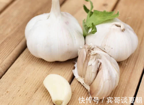 血糖|糖尿病“恐惧”的4种食物，坚持常吃，稳定血糖，血糖不升反降！