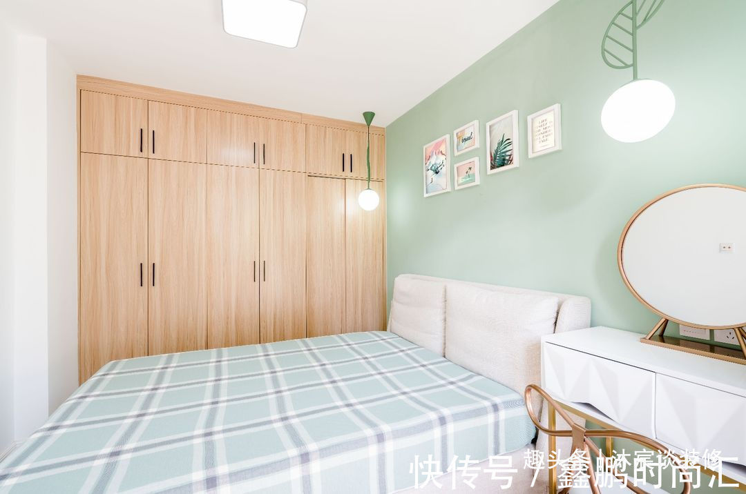 榻榻米|50㎡的婚房,虽然是小了点,但到处清新大方,藏不住的甜蜜与幸福