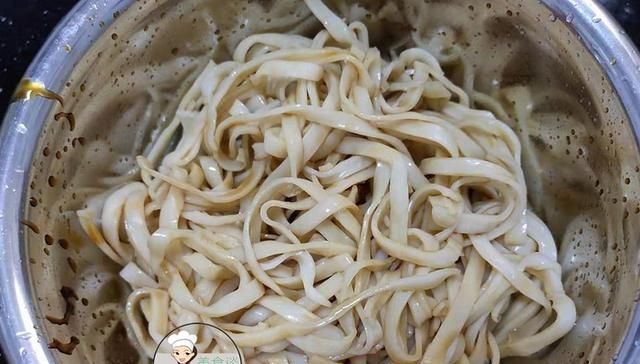 上桌|早餐我做了美味,10分钟就上桌,老香了,大人孩子都爱,吃不够