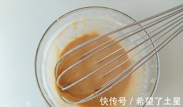 蛋糕|用平底锅也能做蛋糕,做法简单松软可口,孩子抢着吃!