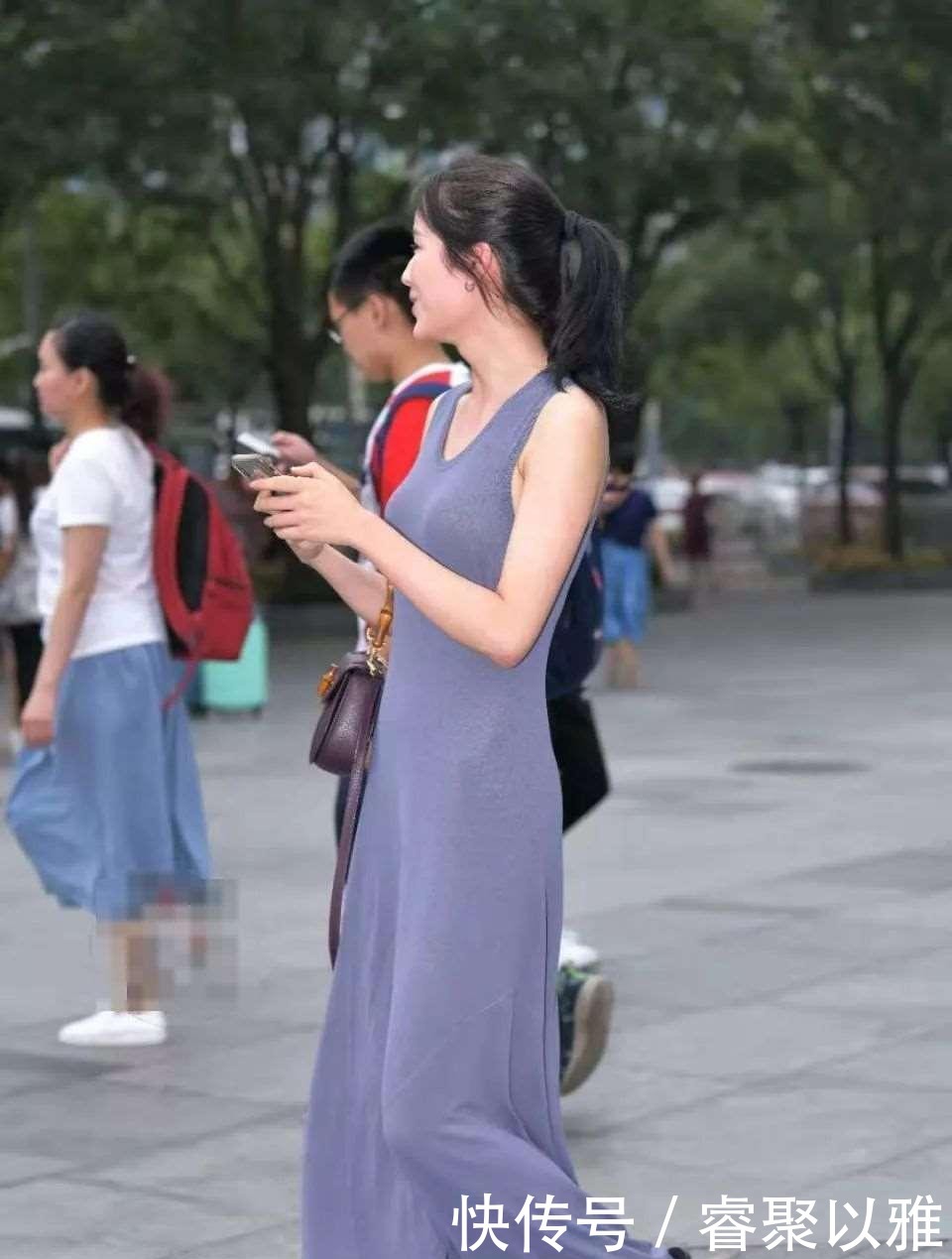 百搭色|把这款漂亮的连衣裙换上,纯净而明媚,可甜可咸