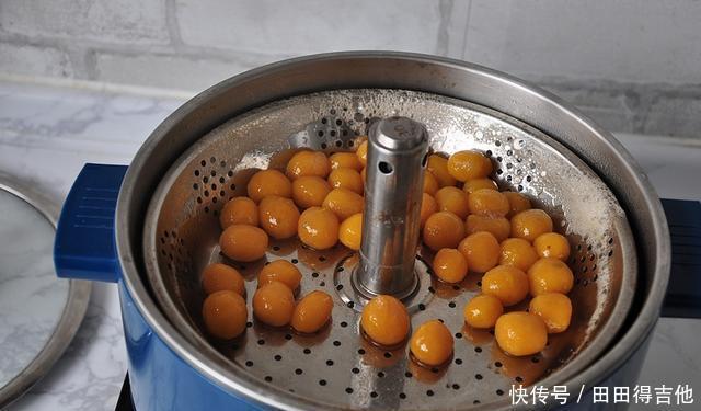 上桌|天冷之后女人可以多吃点它,暖身暖胃,上桌连汤汁都不剩