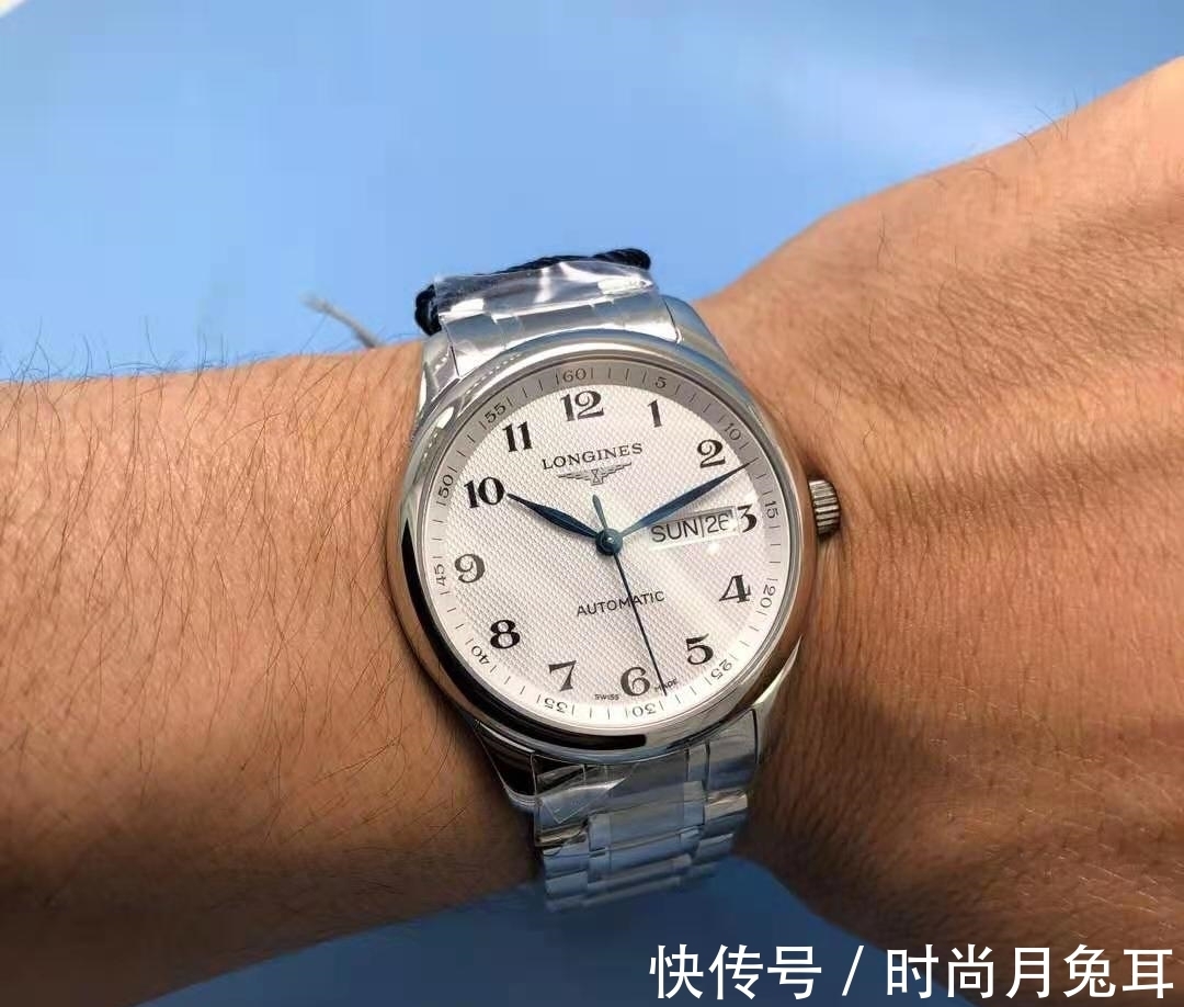 天梭力洛克|大街上出镜率最高的手表,虽然烂大街,但真的很经典