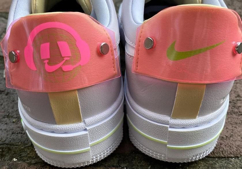 xel|全新 LPL x Nike Dunk Low 实物图曝光！