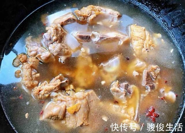 补脑|土豆和它才是“天生一对”，补钙补脑长个子，我家孩子天天嚷着吃