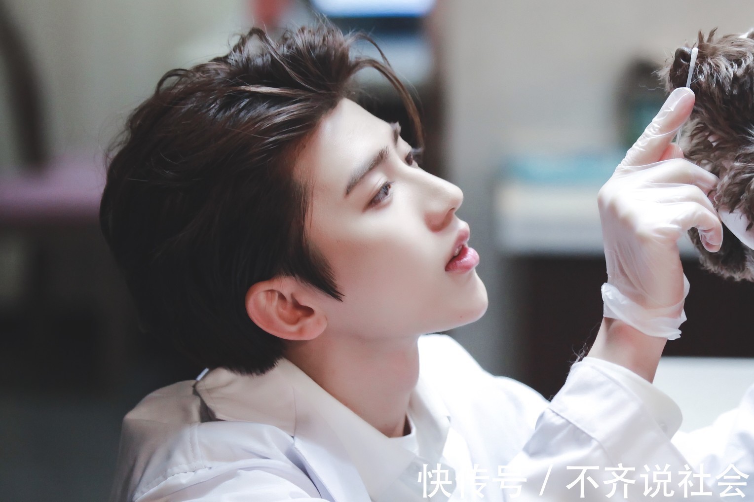 蔡徐坤|《跑男10》名单黄旭熙永久退出,4人正常参与,蔡徐坤疑似离开